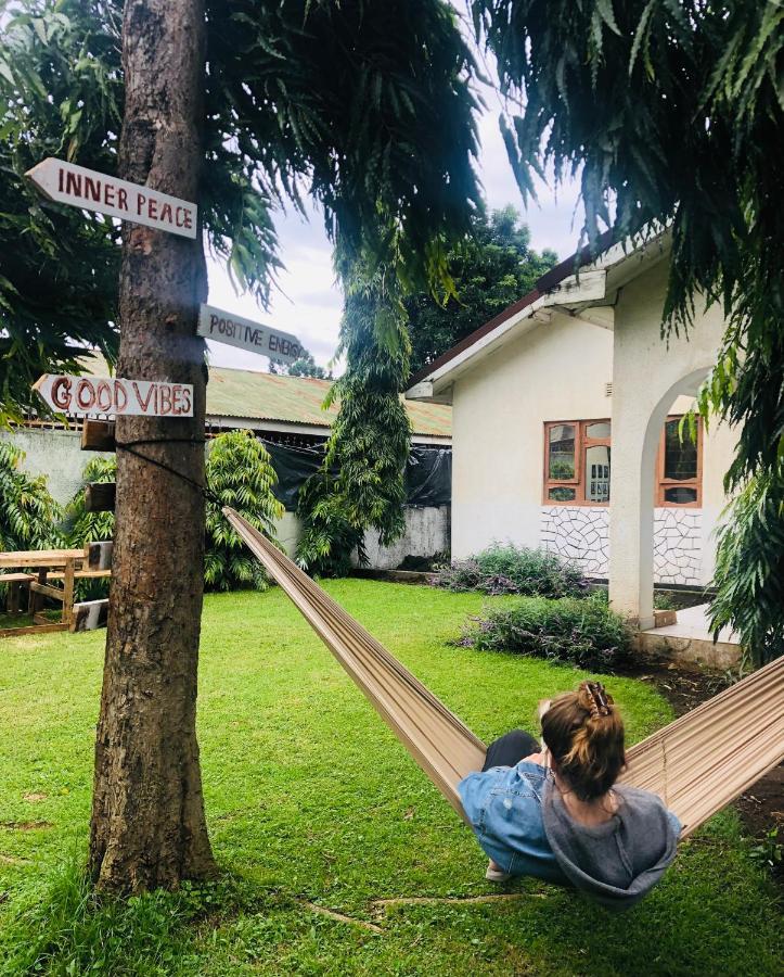 Bed and Breakfast Safari Adventures-House Arusha Esterno foto
