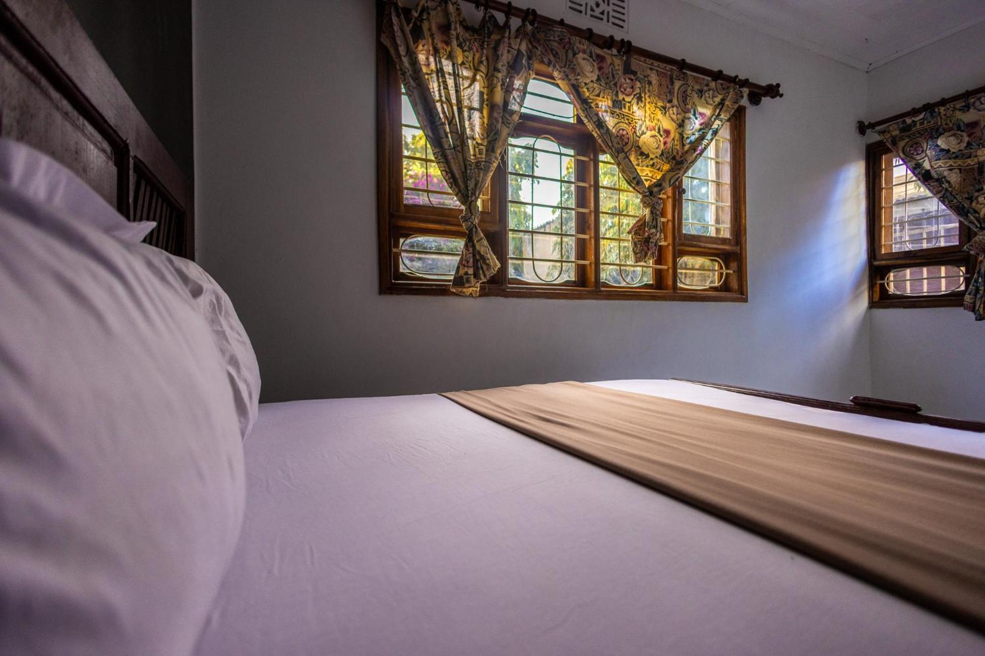 Bed and Breakfast Safari Adventures-House Arusha Esterno foto